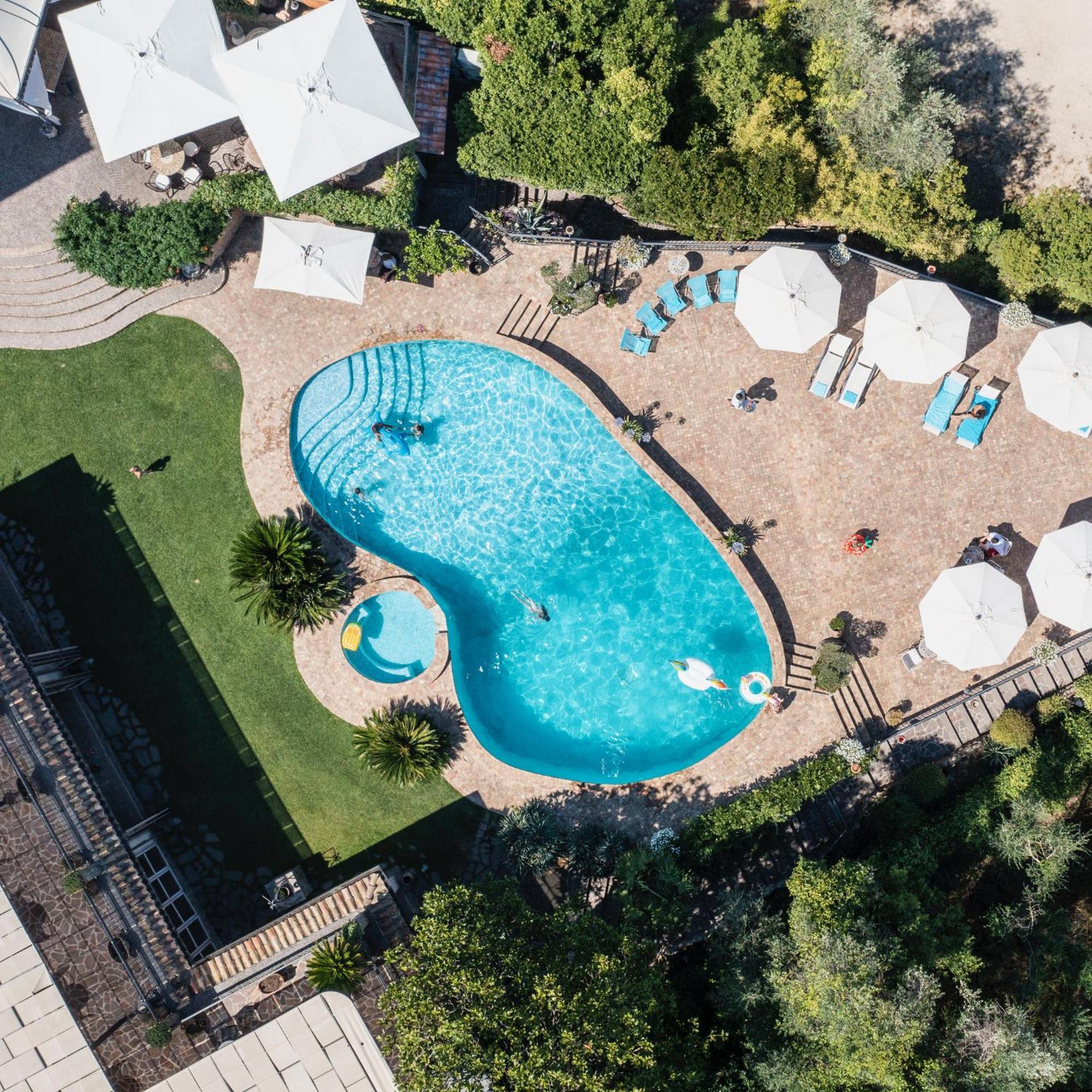 Villa Clodia Relais Manziana Exterior photo